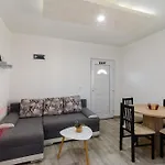 In Okrug Gornji With Sea View, Balcony, Air Conditioning, Wifi 5134-7 Apartmán *