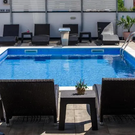 In Okrug Gornji With Sea View, Balcony, Air Conditioning, Wifi 5134-7 Lejlighed Trogir