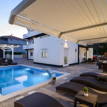 In Okrug Gornji With Sea View, Balcony, Air Conditioning, Wifi 5134-7 * Trogir