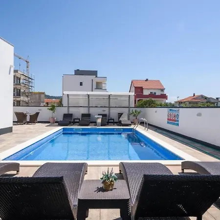 Apartmán In Okrug Gornji With Sea View, Balcony, Air Conditioning, Wifi 5134-7