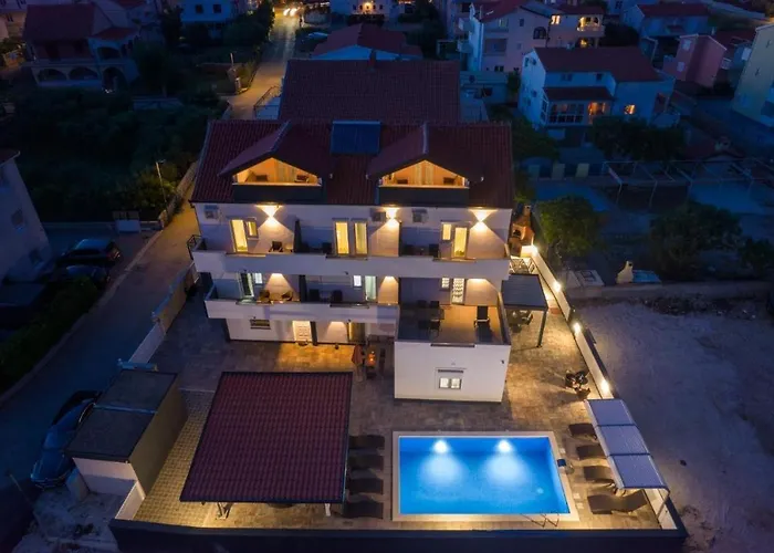 In Okrug Gornji With Sea View, Balcony, Air Conditioning, Wifi 5134-7 * Trogir
